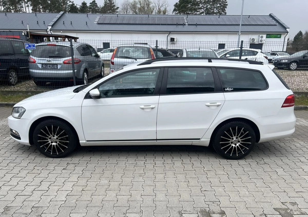 Volkswagen Passat cena 21500 przebieg: 307246, rok produkcji 2011 z Szamocin małe 529